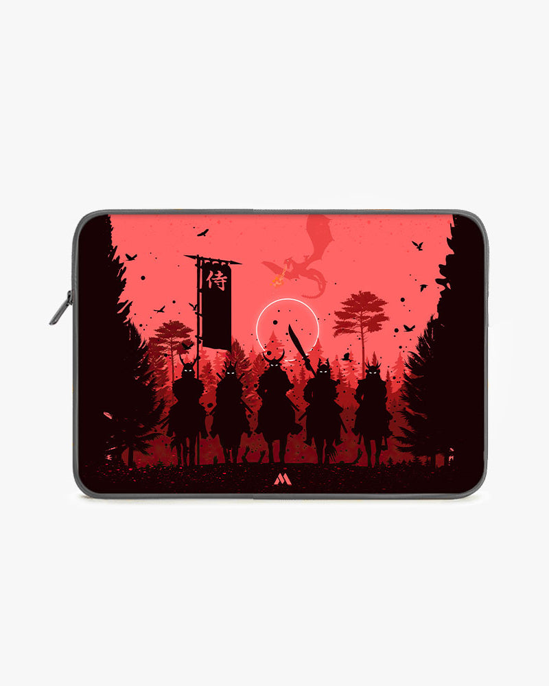 Horsemen of Death MacBook / Laptop-Sleeve Mobile Case by CoverMeUp - Style 9