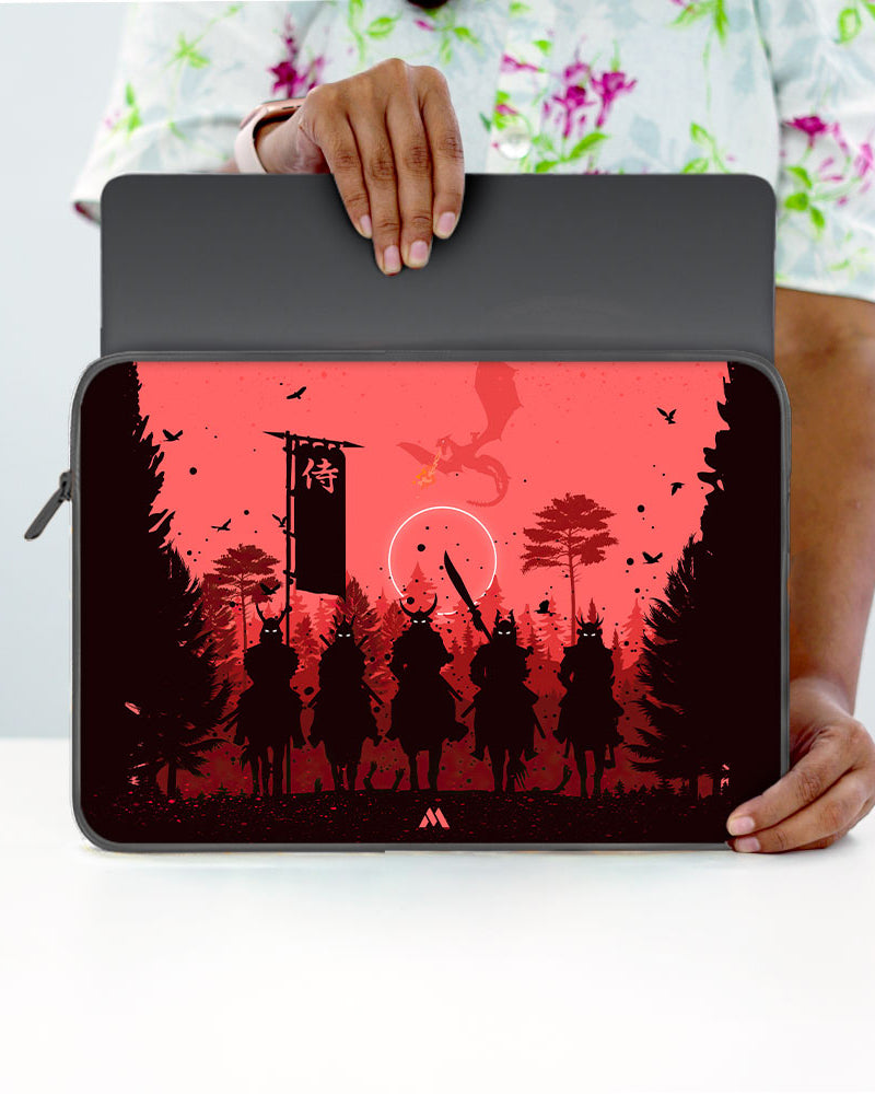 Horsemen of Death MacBook / Laptop-Sleeve Mobile Case by CoverMeUp - Style 75