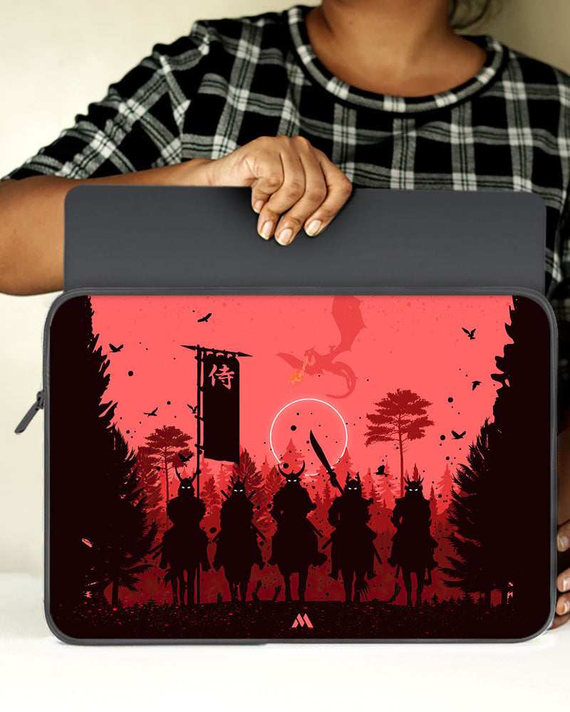 Horsemen of Death MacBook / Laptop-Sleeve Mobile Case by CoverMeUp - Style 89
