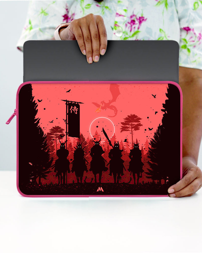 Horsemen of Death MacBook / Laptop-Sleeve Mobile Case by CoverMeUp - Style 103