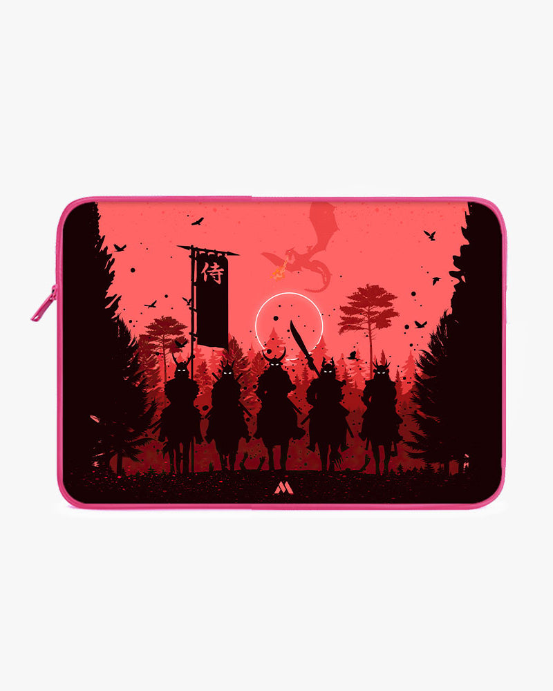 Horsemen of Death MacBook / Laptop-Sleeve Mobile Case by CoverMeUp - Style 14