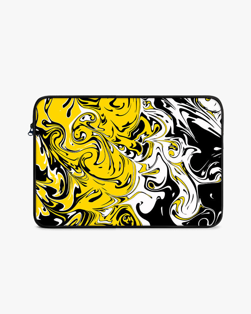 Liquid Marble Swirls MacBook / Laptop-Sleeve Mobile Case by CoverMeUp