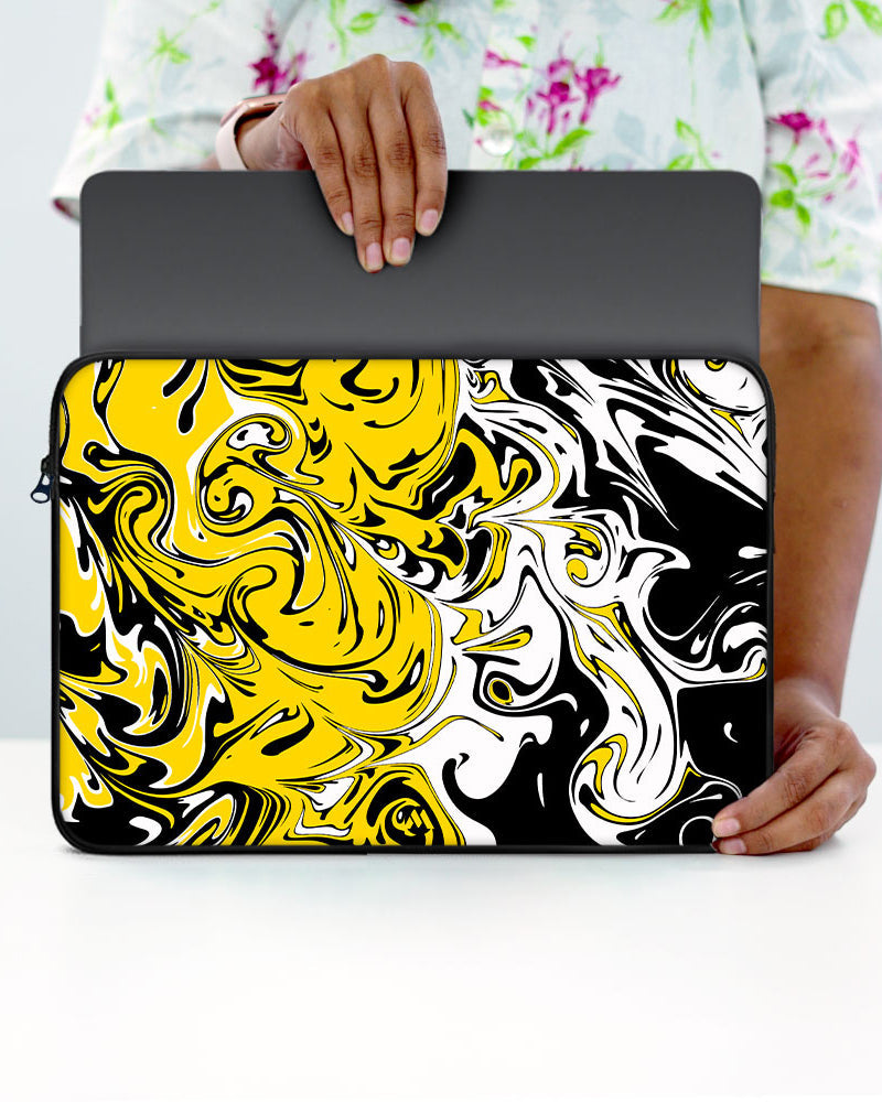 Liquid Marble Swirls MacBook / Laptop-Sleeve Mobile Case by CoverMeUp - Style 15