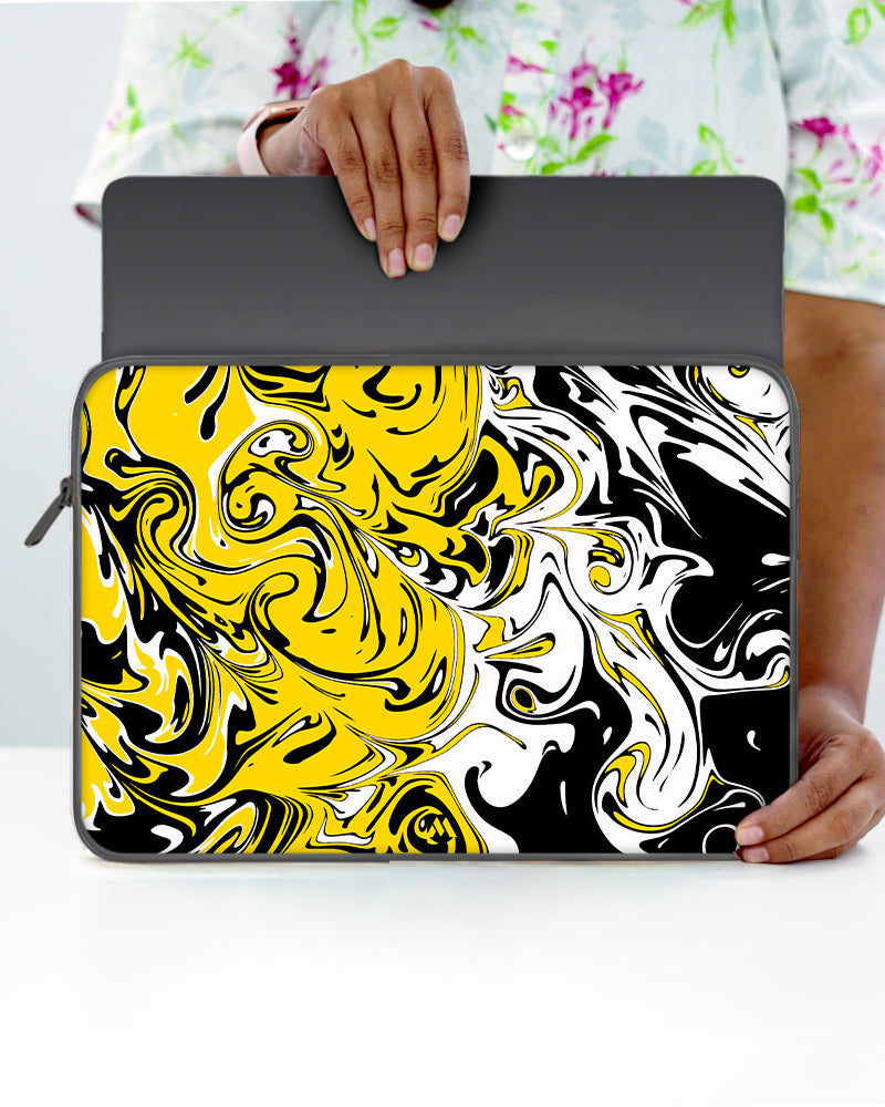 Liquid Marble Swirls MacBook / Laptop-Sleeve Mobile Case by CoverMeUp - Style 71