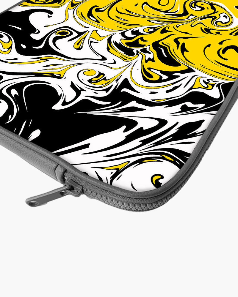 Liquid Marble Swirls MacBook / Laptop-Sleeve Mobile Case by CoverMeUp - Style 93