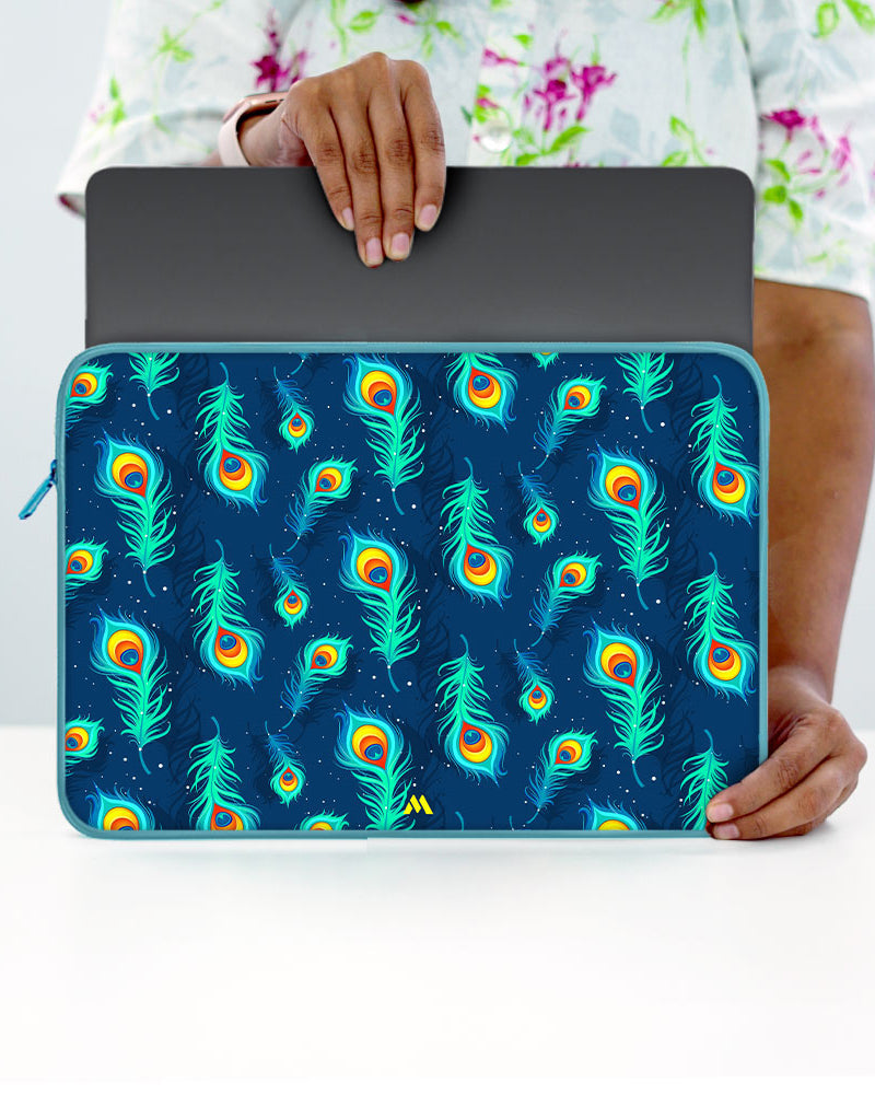 Peacock Feathered Night Sky MacBook / Laptop-Sleeve Mobile Case by CoverMeUp - Style 11