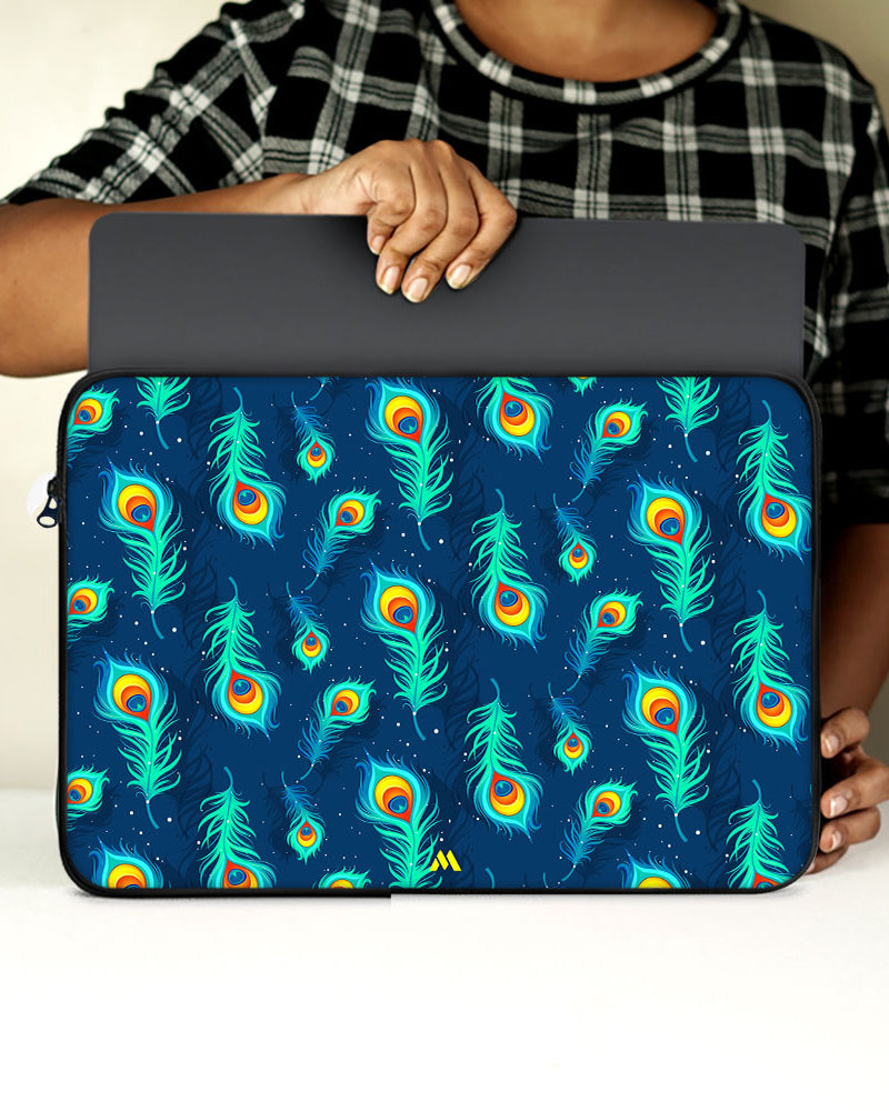 Peacock Feathered Night Sky MacBook / Laptop-Sleeve Mobile Case by CoverMeUp - Style 53