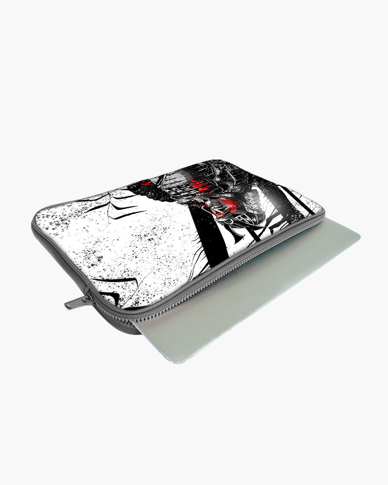 Samurai Death Incarnate MacBook / Laptop-Sleeve Mobile Case by CoverMeUp - Style 16