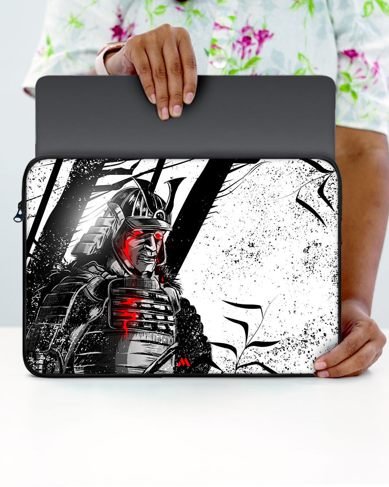 Samurai Death Incarnate MacBook / Laptop-Sleeve Mobile Case by CoverMeUp - Style 39