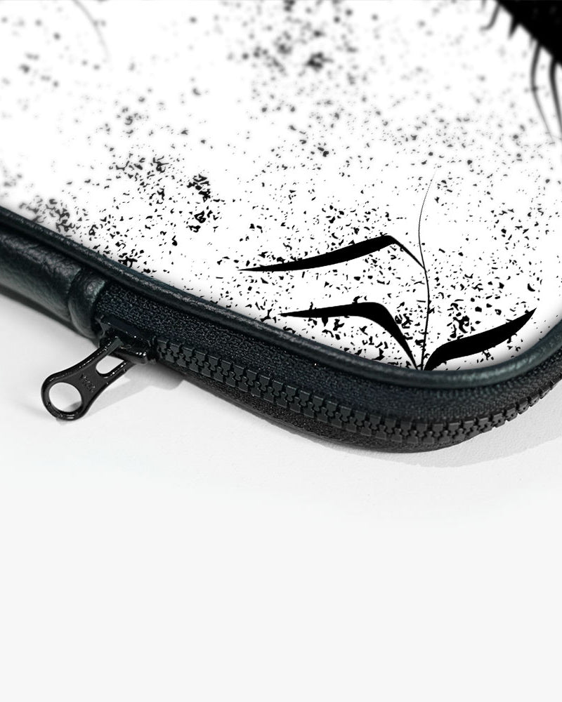 Samurai Death Incarnate MacBook / Laptop-Sleeve Mobile Case by CoverMeUp - Style 40