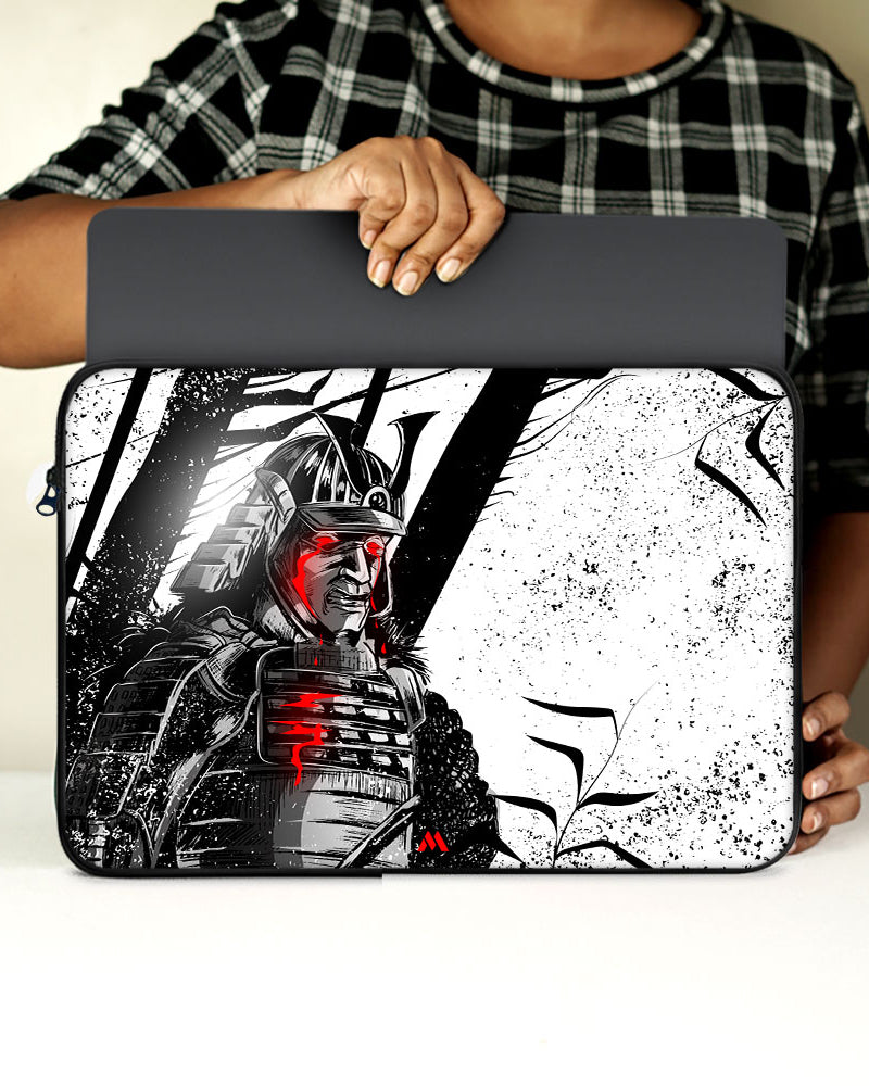 Samurai Death Incarnate MacBook / Laptop-Sleeve Mobile Case by CoverMeUp - Style 53