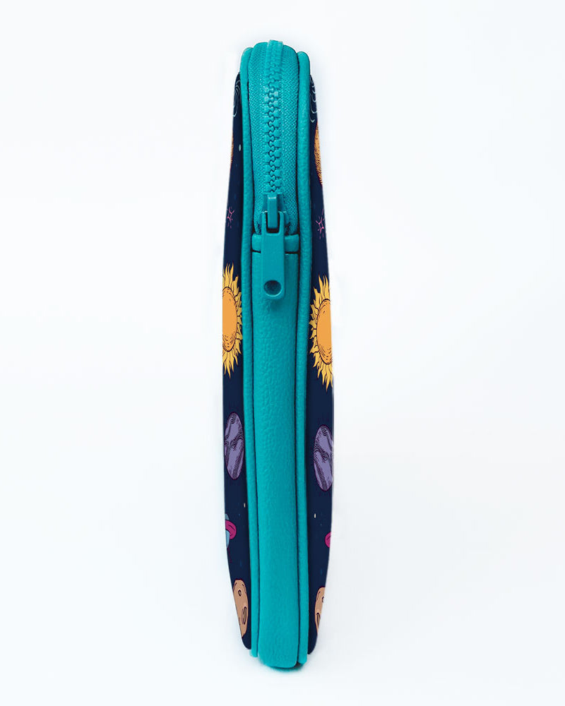 Space Frenzy MacBook / Laptop-Sleeve Mobile Case by CoverMeUp - Style 74