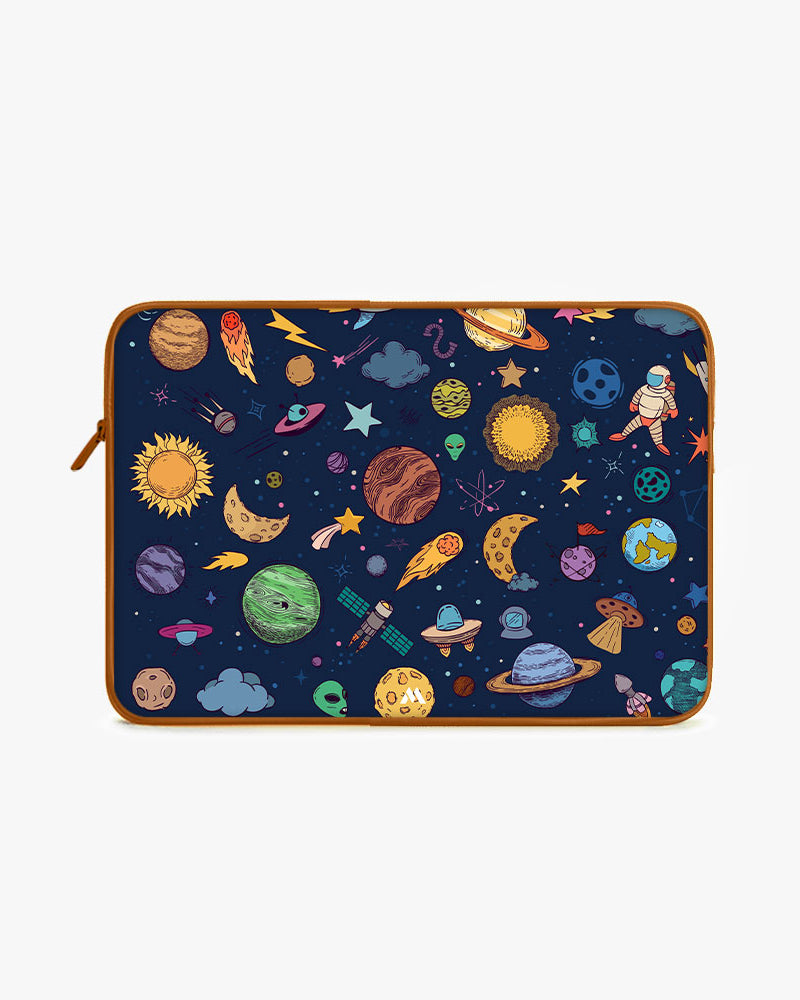 Space Frenzy MacBook / Laptop-Sleeve Mobile Case by CoverMeUp - Style 76