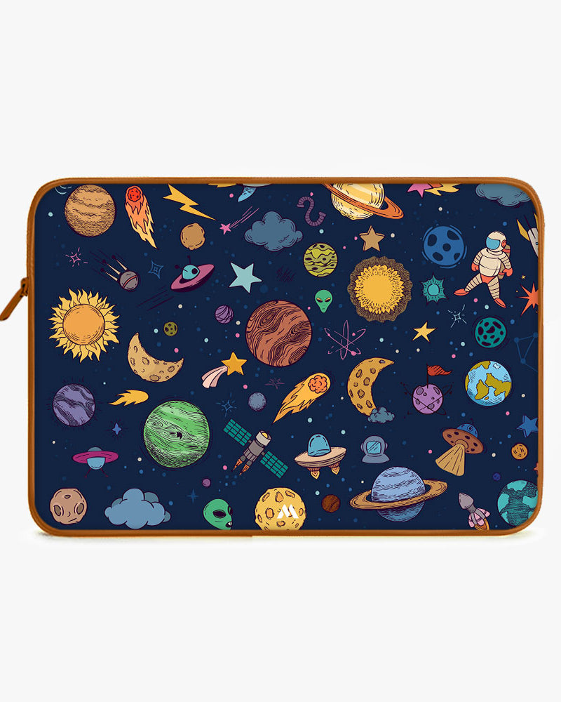 Space Frenzy MacBook / Laptop-Sleeve Mobile Case by CoverMeUp - Style 12