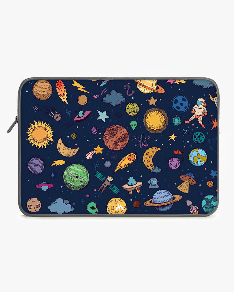 Space Frenzy MacBook / Laptop-Sleeve Mobile Case by CoverMeUp - Style 15