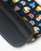 Kitty Galore MacBook / Laptop-Sleeve Mobile Case by CoverMeUp - Style 29