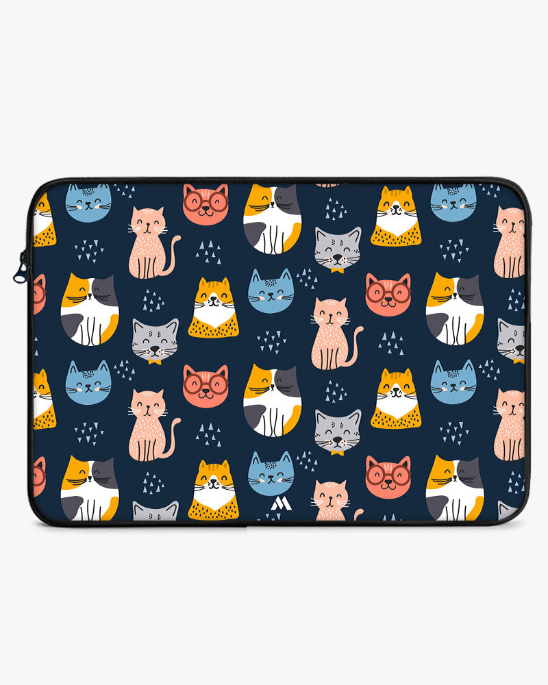 Kitty Galore MacBook / Laptop-Sleeve Mobile Case by CoverMeUp - Style 41