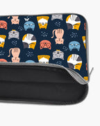 Kitty Galore MacBook / Laptop-Sleeve Mobile Case by CoverMeUp - Style 127