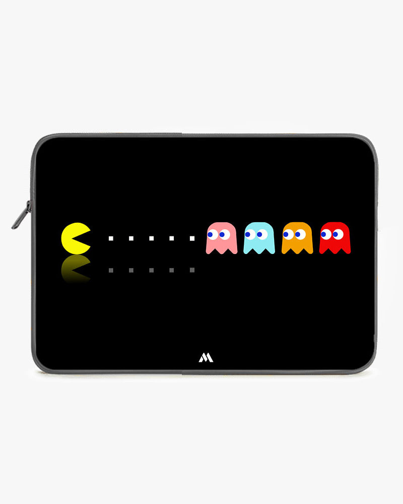 Pacman MacBook / Laptop-Sleeve Mobile Case by CoverMeUp - Style 11