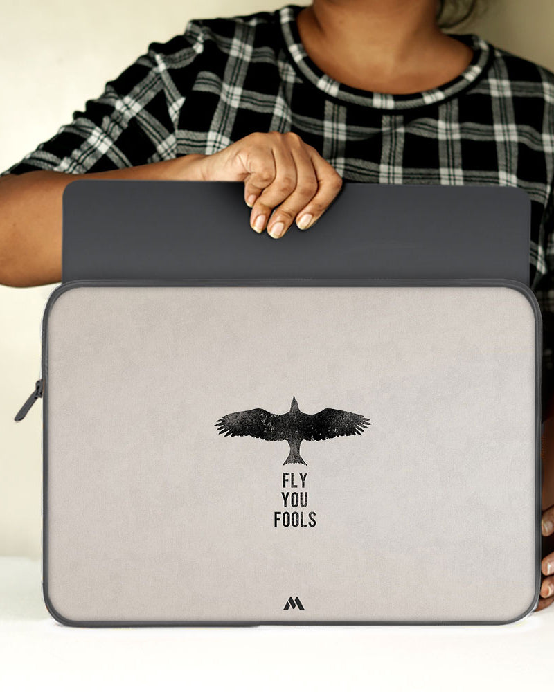 LOTR-Fly You Fools MacBook / Laptop-Sleeve Mobile Case by CoverMeUp - Style 32