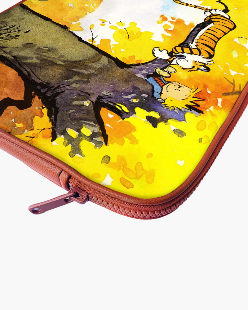 Calvin Hobbes Idyllic Life MacBook / Laptop-Sleeve Mobile Case by CoverMeUp - Style 14
