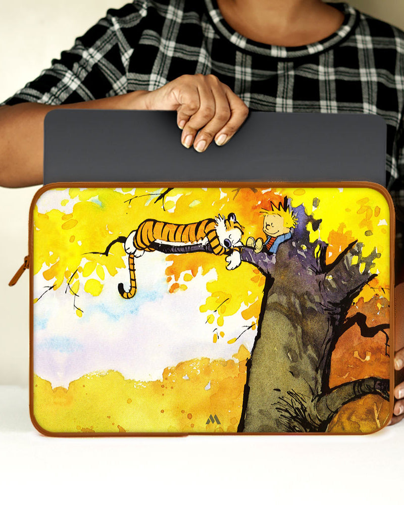 Calvin Hobbes Idyllic Life MacBook / Laptop-Sleeve Mobile Case by CoverMeUp - Style 22