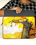 Calvin Hobbes Idyllic Life MacBook / Laptop-Sleeve Mobile Case by CoverMeUp - Style 29
