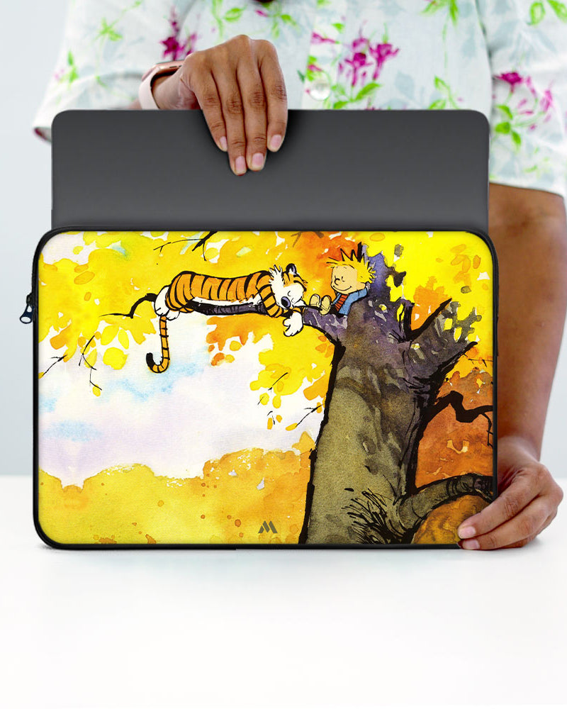 Calvin Hobbes Idyllic Life MacBook / Laptop-Sleeve Mobile Case by CoverMeUp - Style 43