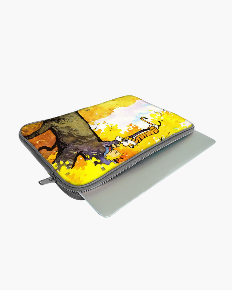 Calvin Hobbes Idyllic Life MacBook / Laptop-Sleeve Mobile Case by CoverMeUp - Style 69