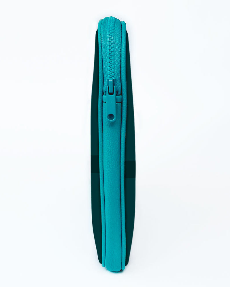 Breaking Bad I Am The One Who Knocks MacBook / Laptop-Sleeve Mobile Case by CoverMeUp - Style 45