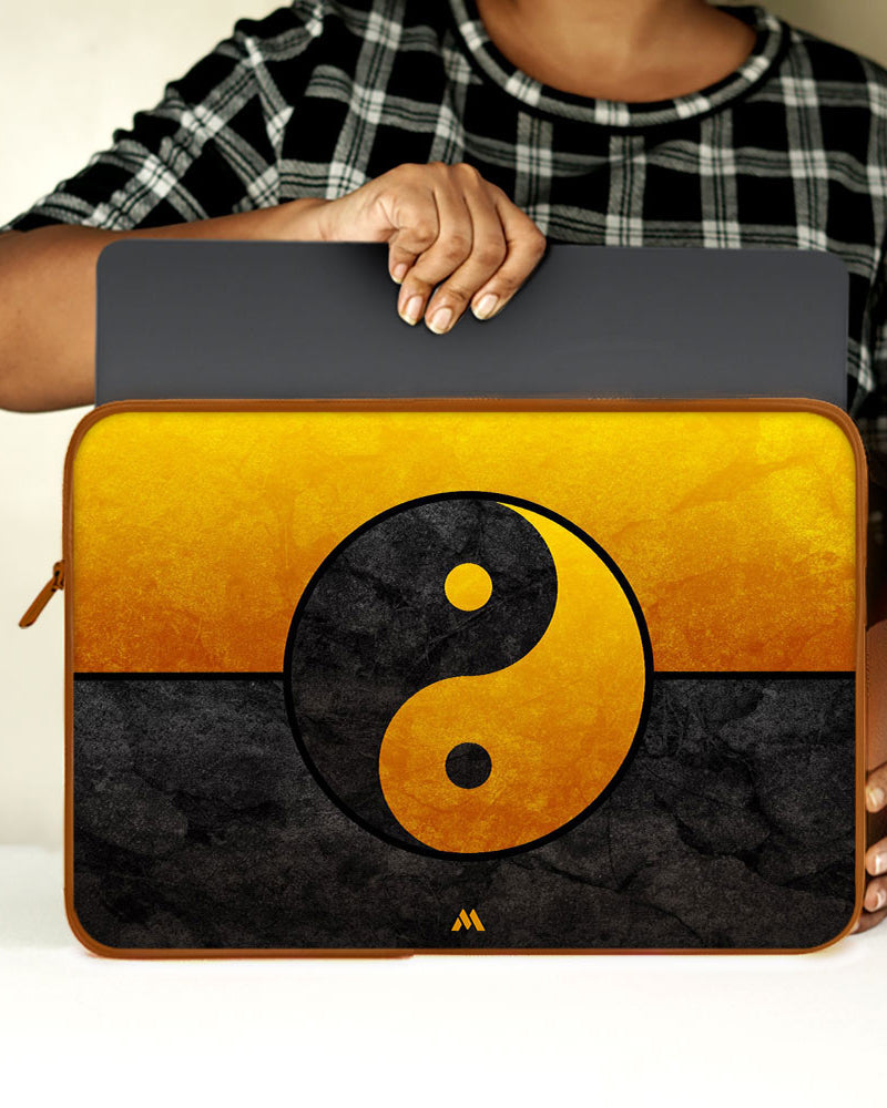 Yin-Yang in Gold MacBook / Laptop-Sleeve Mobile Case by CoverMeUp - Style 36