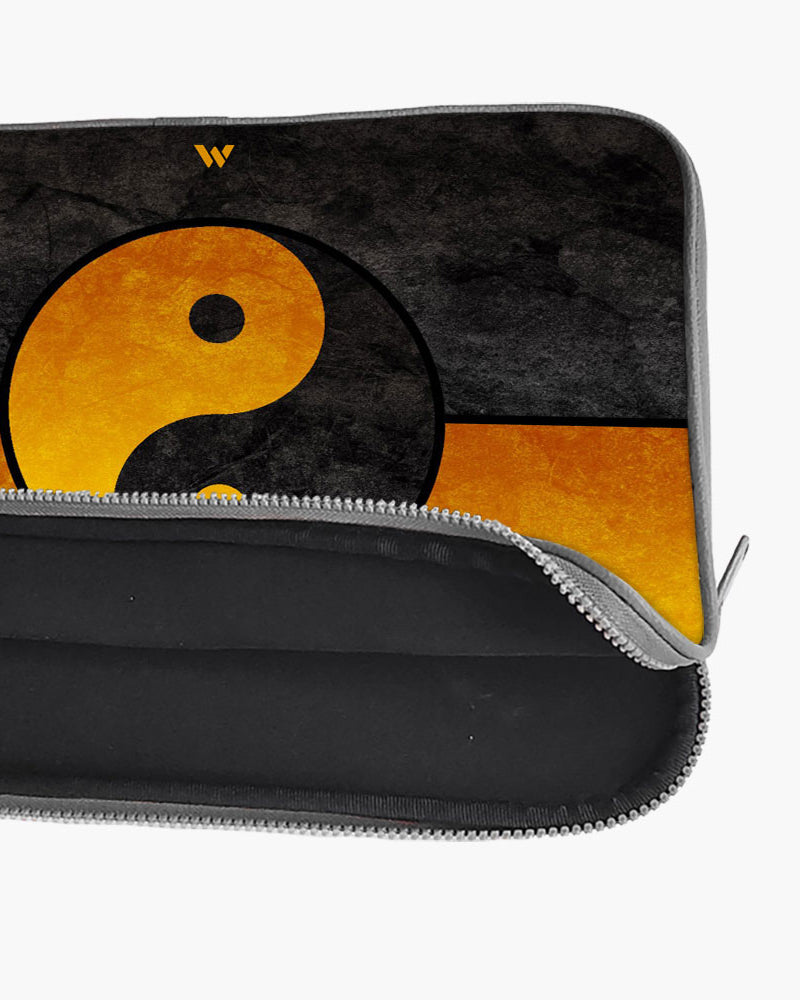 Yin-Yang in Gold MacBook / Laptop-Sleeve Mobile Case by CoverMeUp - Style 72