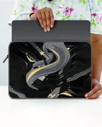 Lady Sunset MacBook / Laptop-Sleeve Mobile Case by CoverMeUp - Style 11
