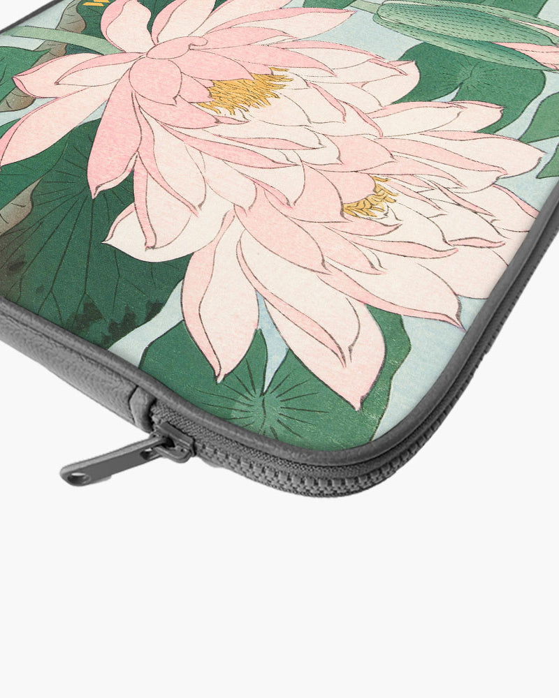 Water Lily [Ohara Koson] MacBook / Laptop-Sleeve Mobile Case by CoverMeUp - Style 38