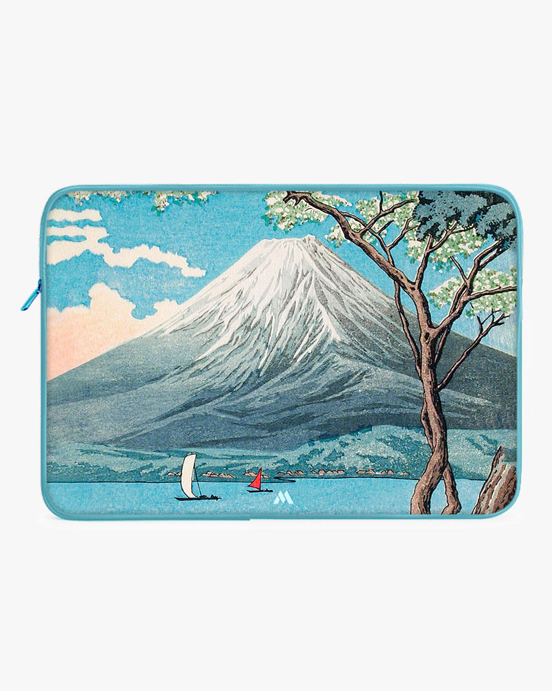 Mount Fuji from Lake Yamanaka [Hiroaki Takahashi] MacBook / Laptop-Sleeve Mobile Case by CoverMeUp - Style 3