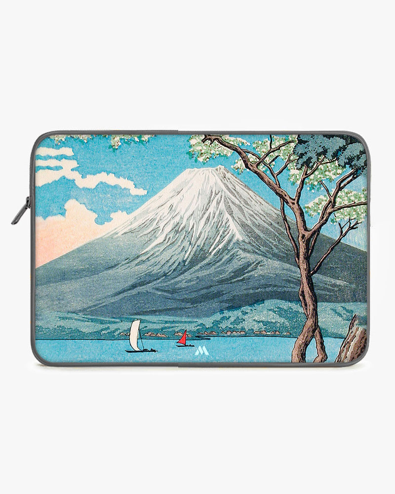 Mount Fuji from Lake Yamanaka [Hiroaki Takahashi] MacBook / Laptop-Sleeve Mobile Case by CoverMeUp - Style 11