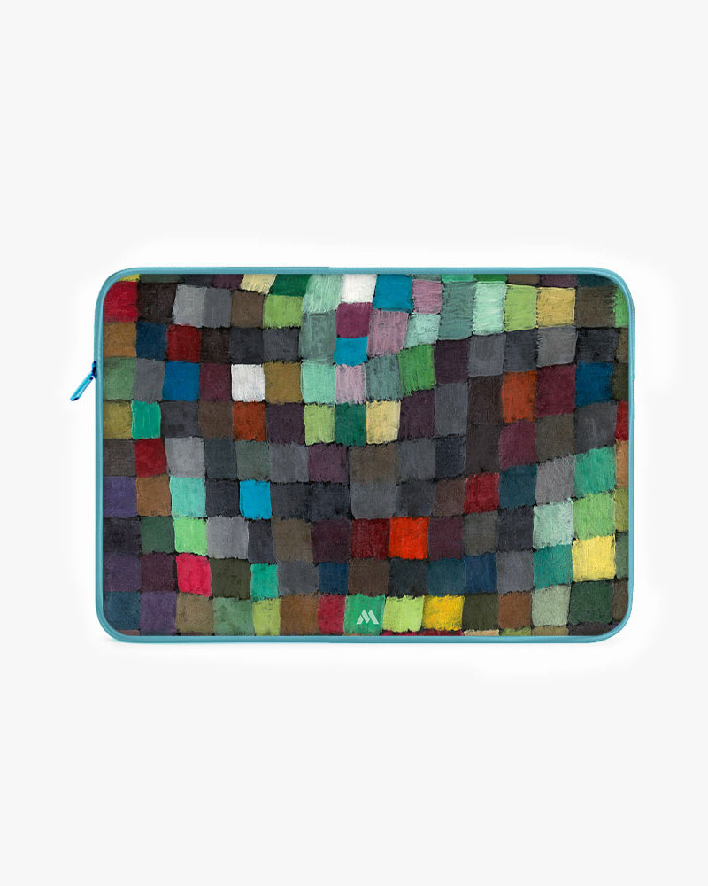 May Picture [Paul Klee] MacBook / Laptop-Sleeve Mobile Case by CoverMeUp - Style 5