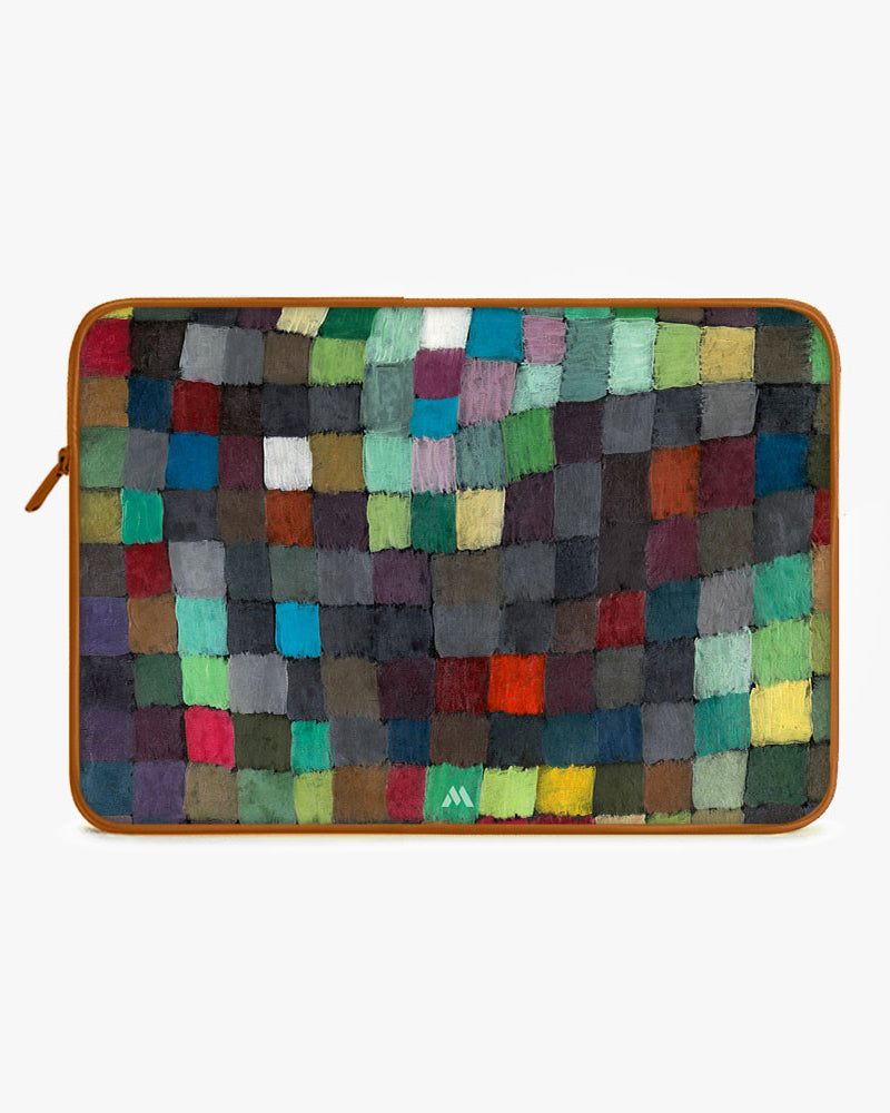 May Picture [Paul Klee] MacBook / Laptop-Sleeve Mobile Case by CoverMeUp - Style 11