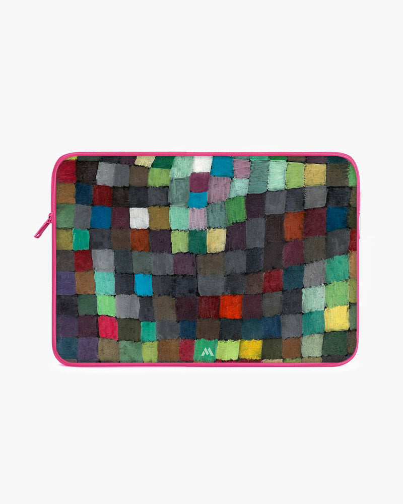 May Picture [Paul Klee] MacBook / Laptop-Sleeve Mobile Case by CoverMeUp - Style 17