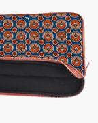 East-Indian Cherries [Julie de Graag] MacBook / Laptop-Sleeve Mobile Case by CoverMeUp - Style 25
