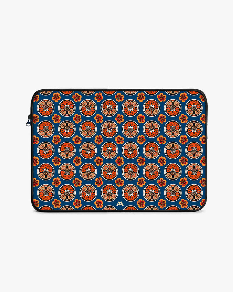 East-Indian Cherries [Julie de Graag] MacBook / Laptop-Sleeve Mobile Case by CoverMeUp - Style 44
