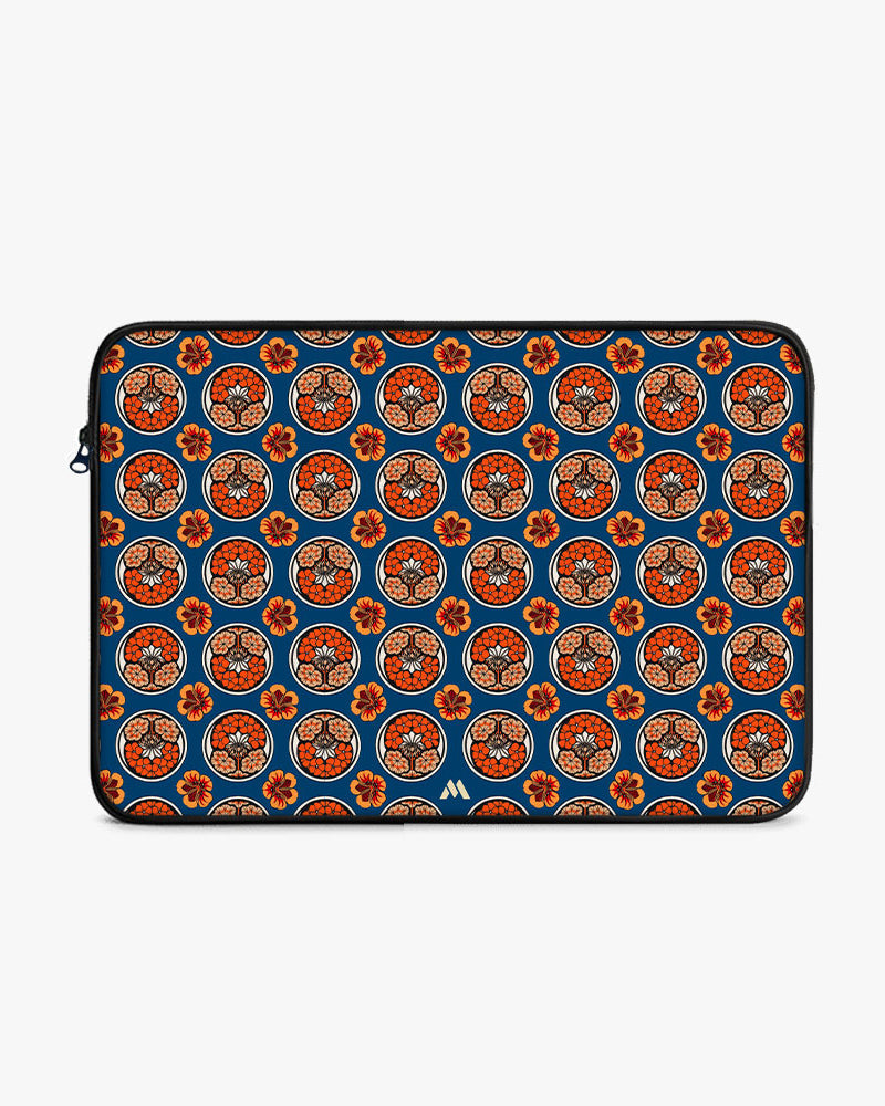 East-Indian Cherries [Julie de Graag] MacBook / Laptop-Sleeve Mobile Case by CoverMeUp - Style 6
