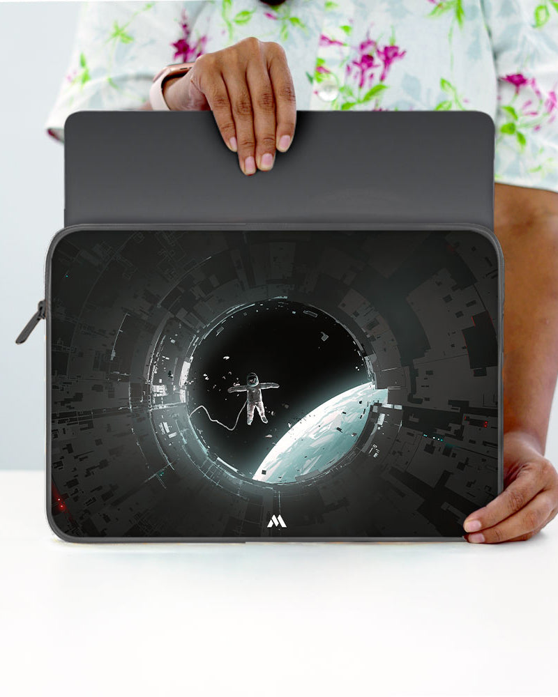 Through The Airlock MacBook / Laptop-Sleeve Mobile Case by CoverMeUp - Style 39