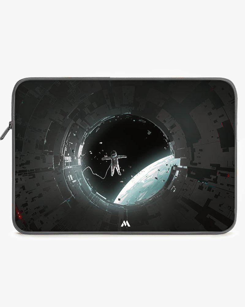Through The Airlock MacBook / Laptop-Sleeve Mobile Case by CoverMeUp - Style 8