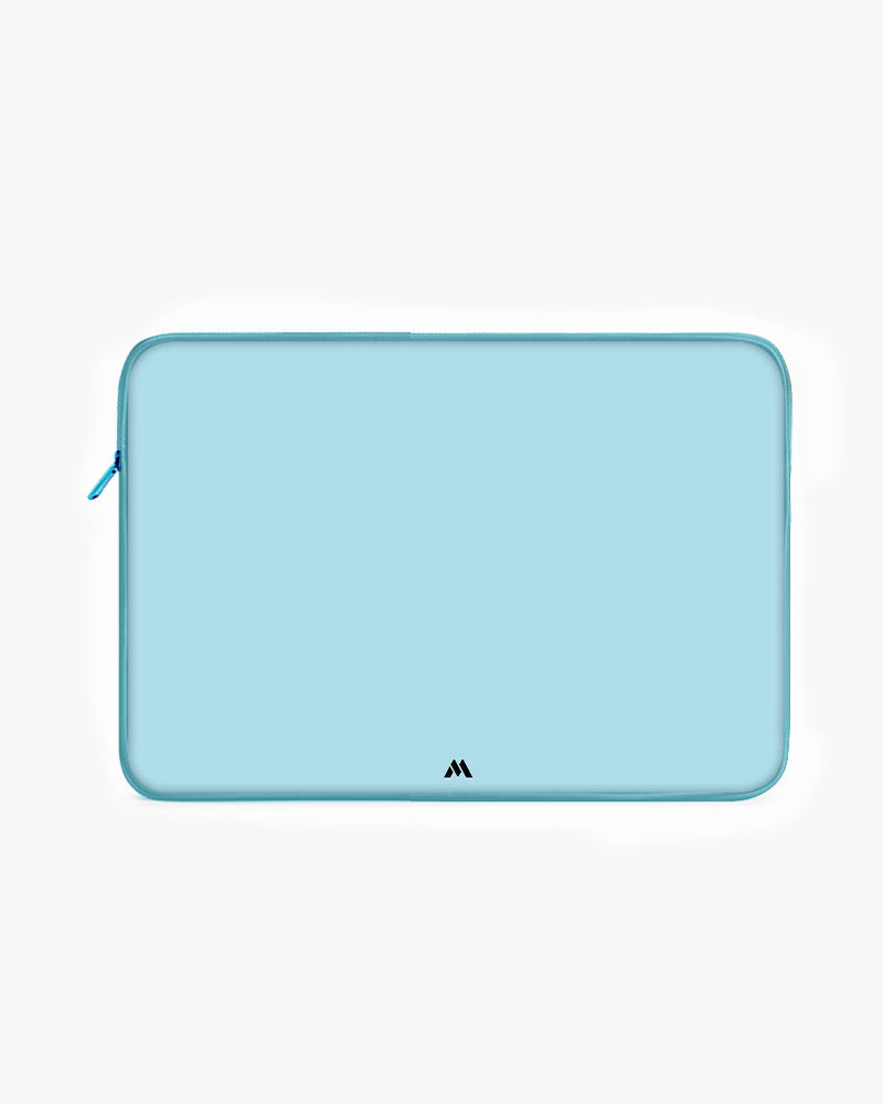 Beryl Waters MacBook / Laptop-Sleeve Mobile Case by CoverMeUp - Style 40