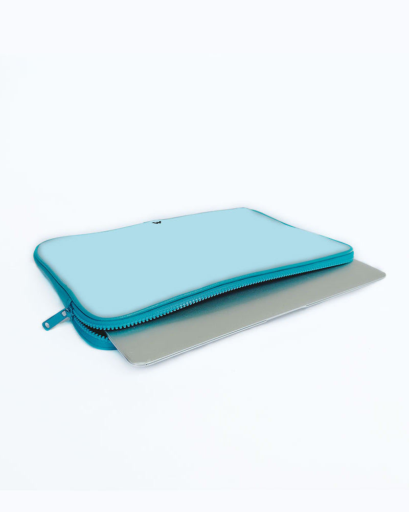 Beryl Waters MacBook / Laptop-Sleeve Mobile Case by CoverMeUp - Style 48