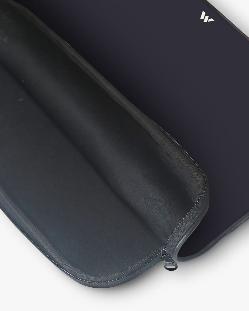 Dark Night MacBook / Laptop-Sleeve Mobile Case by CoverMeUp - Style 24