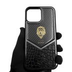 Protective Apple iPhone Back Cover - Luxury Lion Carbon Fiber Case with Crocodile Texture & Gold Detailing – iPhone Series - Style 2