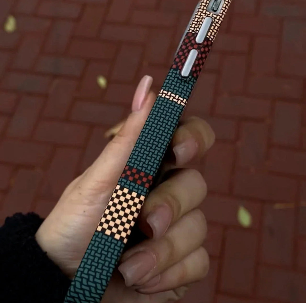 Luxury Matrix Armor Carbon Fiber Case