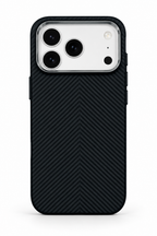 Luxo Carbon Black Chevron Style Magsafe Case